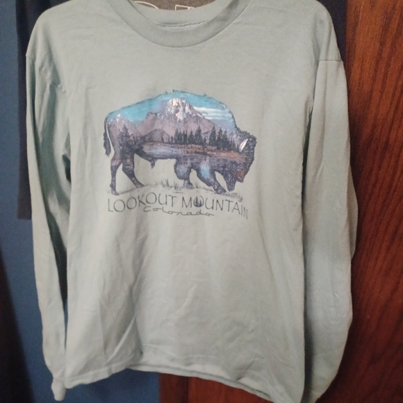 mountain Tops - Mountain (colorado) tee shirt sz M